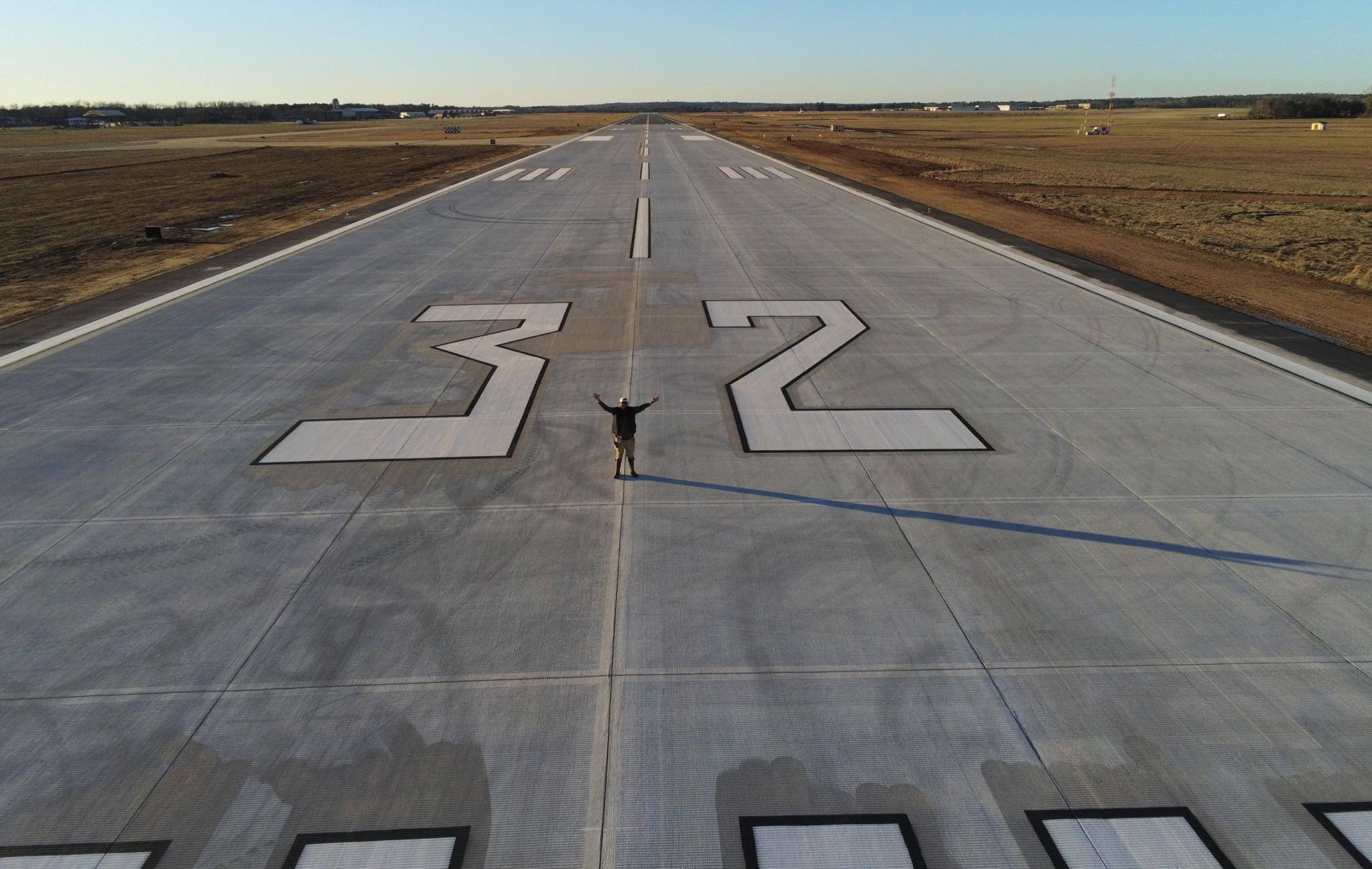 main_photo_airfield_large